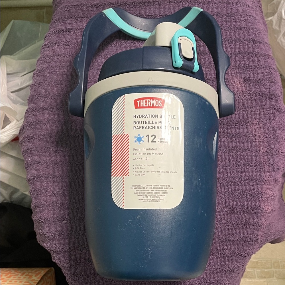 BRAND NEW-Thermos Navy and Aqua Insulated Jug